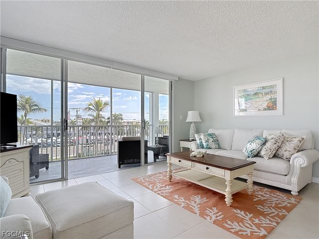 7148 Estero BLVD 323, Fort Myers Beach, FL 33931