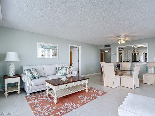 7148 Estero BLVD 323, Fort Myers Beach, FL 33931