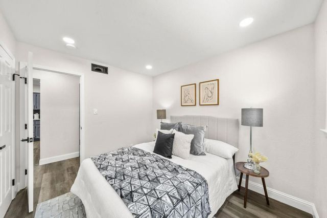 6741 Steiner Drive, Sacramento, CA 95823