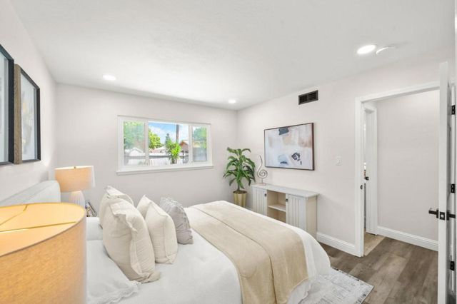 6741 Steiner Drive, Sacramento, CA 95823