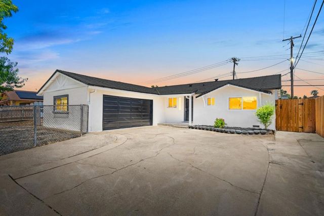 6741 Steiner Drive, Sacramento, CA 95823