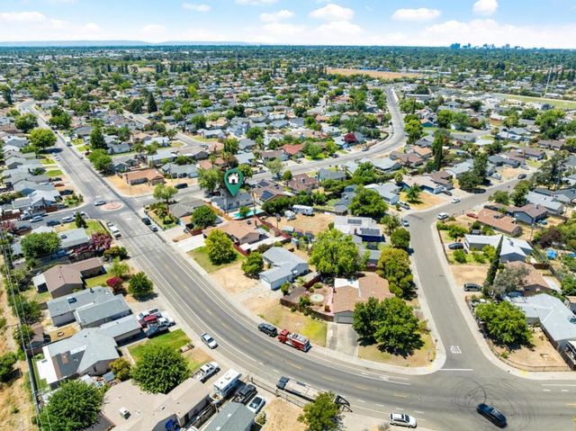 6741 Steiner Drive, Sacramento, CA 95823