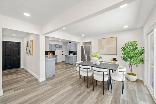 6741 Steiner Drive, Sacramento, CA 95823
