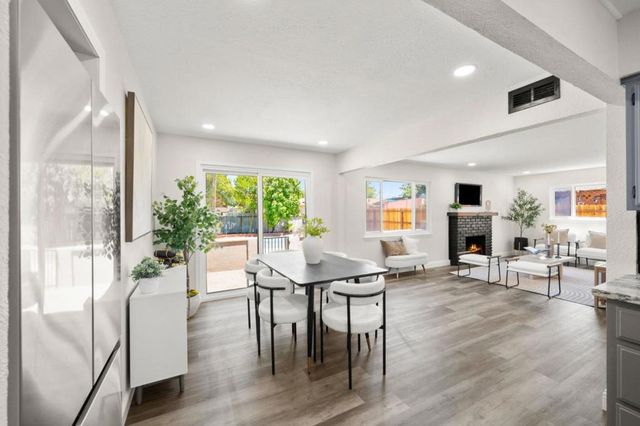 6741 Steiner Drive, Sacramento, CA 95823