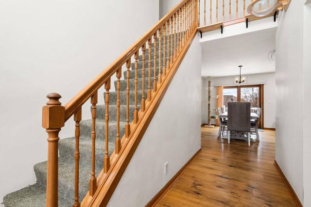 4490 N Squirrel Road, Auburn Hills, MI 48326