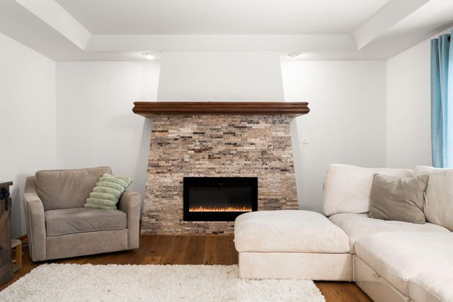 4490 N Squirrel Road, Auburn Hills, MI 48326