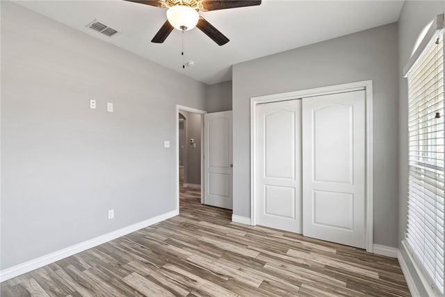 8101 Grand Canyon St, Corpus Christi, TX 78414