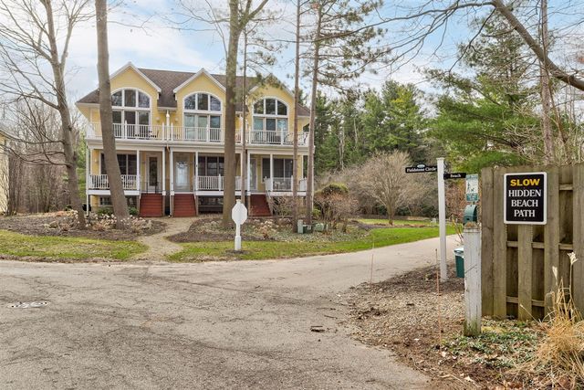 10501 Pinecone Trail 43, South Haven, MI 49090