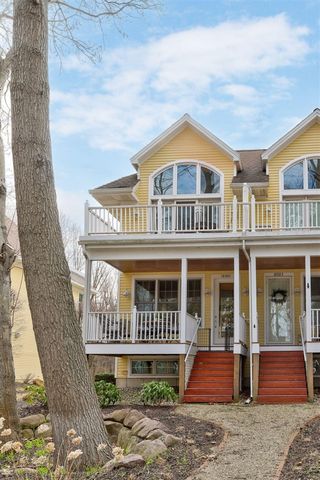 10501 Pinecone Trail 43, South Haven, MI 49090