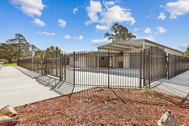 302 East Santa Clara Street, New Iberia, LA 70563