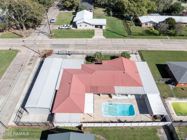 302 East Santa Clara Street, New Iberia, LA 70563