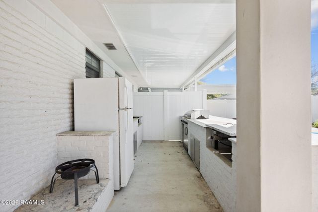 302 East Santa Clara Street, New Iberia, LA 70563