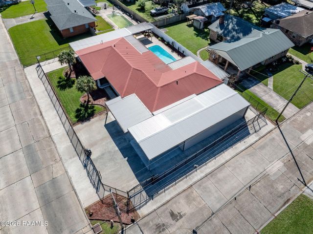 302 East Santa Clara Street, New Iberia, LA 70563