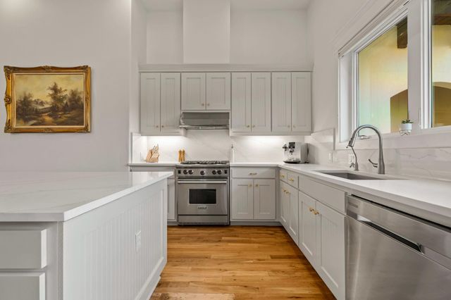1231 Parkway 2, Austin, TX 78703