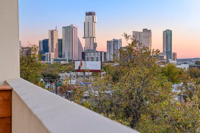 1231 Parkway 2, Austin, TX 78703