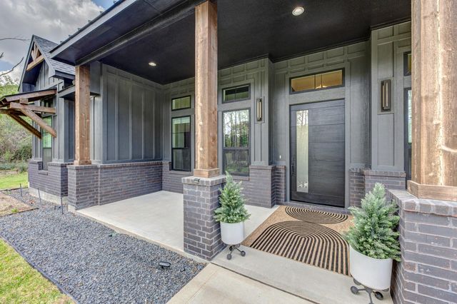 10433 Wagon Pass Trail, Willis, TX 77378