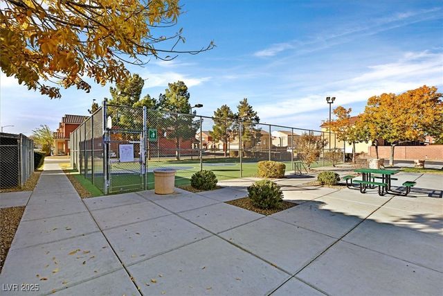 6871 Gold Nugget Drive, Las Vegas, NV 89122