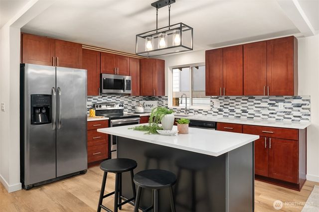 3918 148th Street SW, Lynnwood, WA 98087