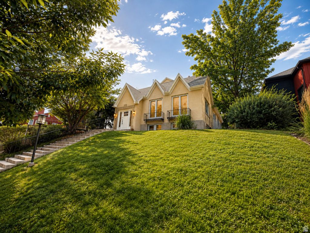 548 N COUMBUS ST, Salt Lake City, UT 84103 — photo 3