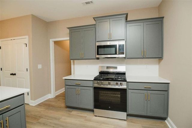 5970 Crowley Drive, Douglasville, GA 30135