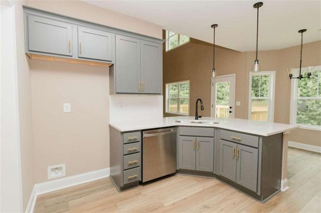 5970 Crowley Drive, Douglasville, GA 30135