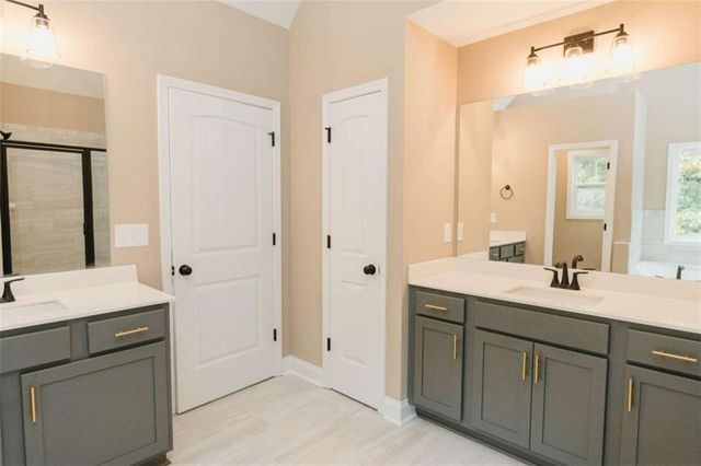 5970 Crowley Drive, Douglasville, GA 30135