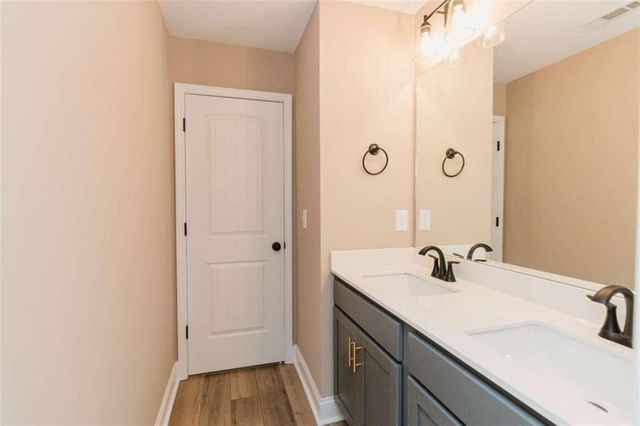 5970 Crowley Drive, Douglasville, GA 30135