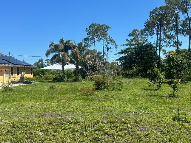 15185 Tangelo Boulevard, West Palm Beach, FL 33412