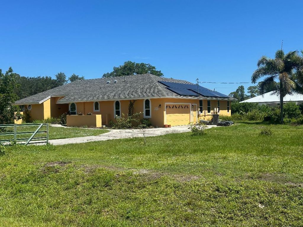 15185 Tangelo Boulevard, West Palm Beach, FL 33412