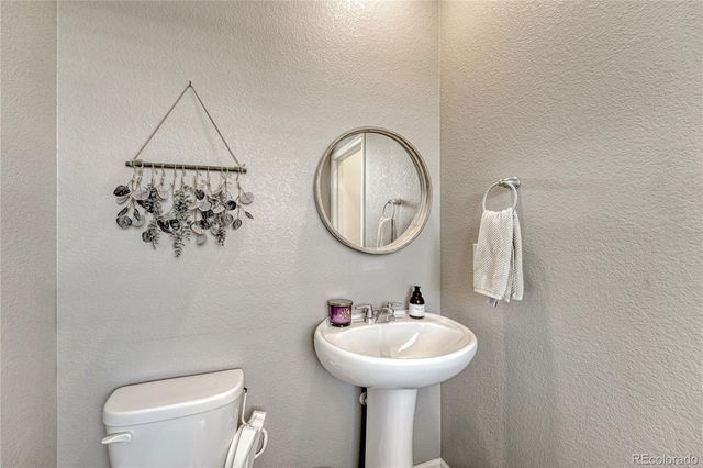 6044 Point Rider Circle, Castle Rock, CO 80104