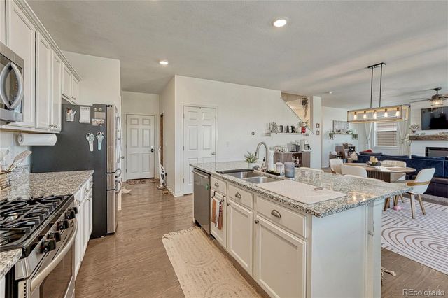 6044 Point Rider Circle, Castle Rock, CO 80104