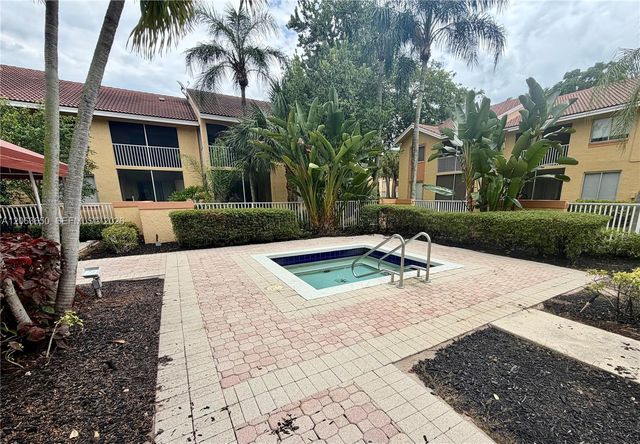 1012 Coral Club Drive 1012, Coral Springs, FL 33071