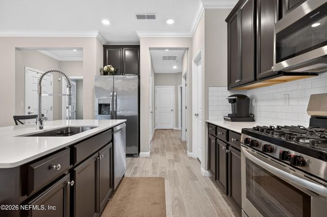 365 STILLWATER Boulevard, St. Johns, FL 32259