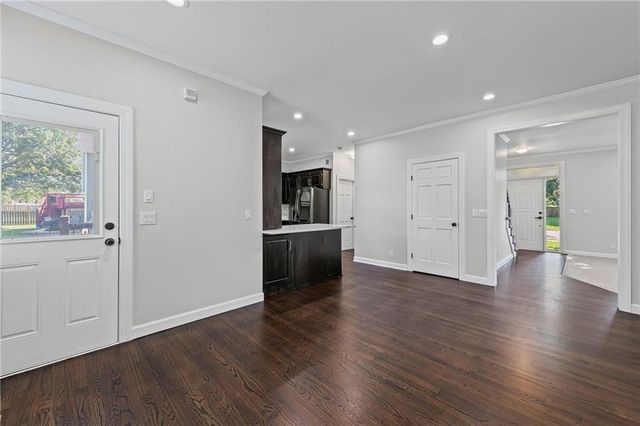 1508 Bridlewood Lane, Raymore, MO 64083