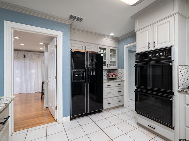 8212 Cambridge Rd, Tyler, TX 75703