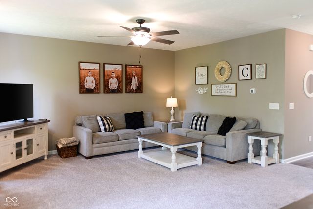 6377 Harvey Drive, Plainfield, IN 46168