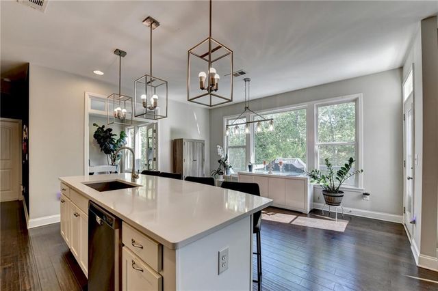 1700 Primrose Park Road, Sugar Hill, GA 30518
