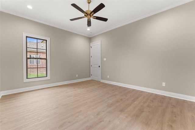 2625 Laura Lane, Lake Charles, LA 70605