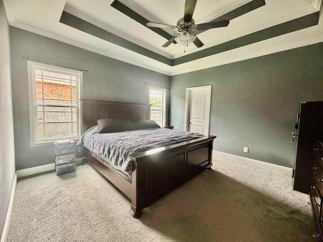 425 Hunts Landing Drive, Kathleen, GA 31047