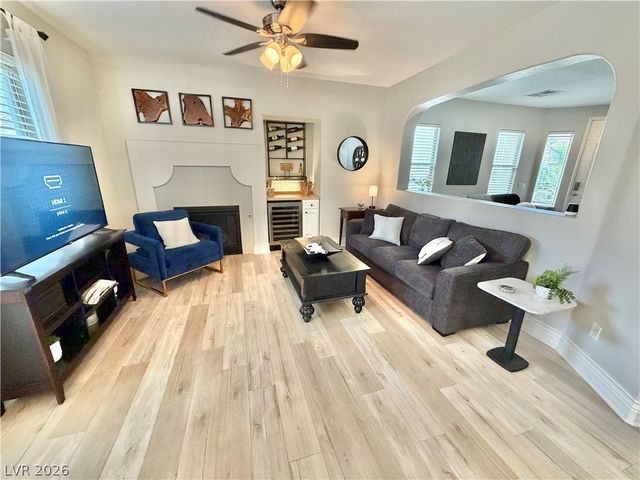 399 CENTER GREEN Drive, Las Vegas, NV 89148