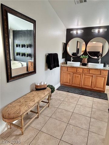 399 CENTER GREEN Drive, Las Vegas, NV 89148