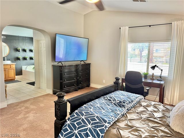 399 CENTER GREEN Drive, Las Vegas, NV 89148