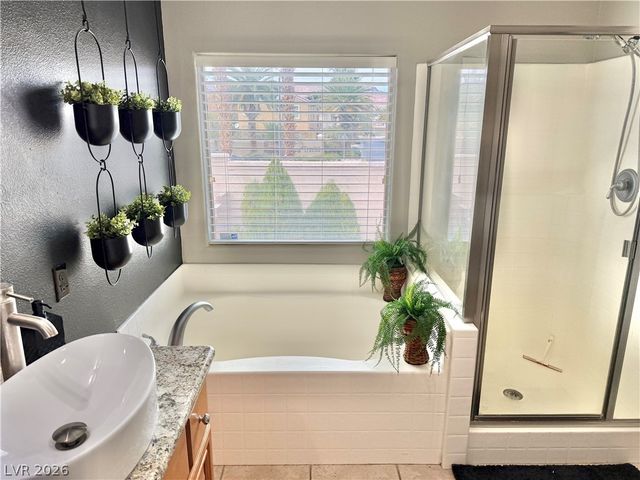 399 CENTER GREEN Drive, Las Vegas, NV 89148