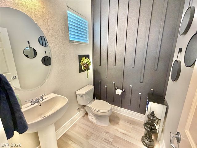 399 CENTER GREEN Drive, Las Vegas, NV 89148