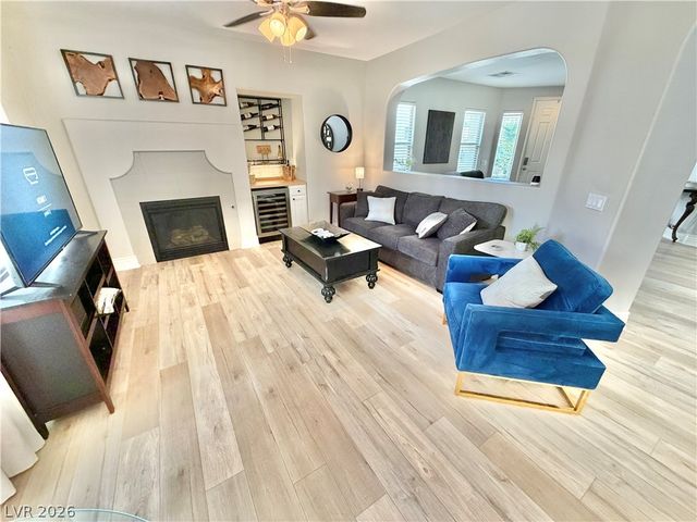 399 CENTER GREEN Drive, Las Vegas, NV 89148