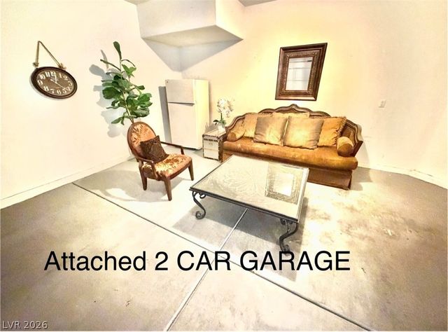 399 CENTER GREEN Drive, Las Vegas, NV 89148