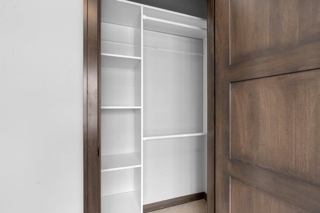 495 PAPERMILL CIRCLE, Kimberly, WI 54136