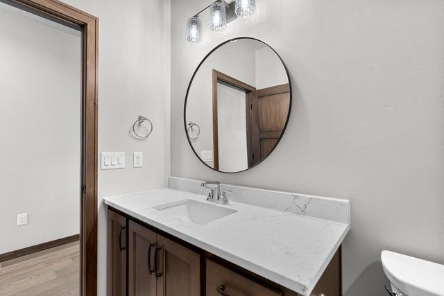 495 PAPERMILL CIRCLE, Kimberly, WI 54136