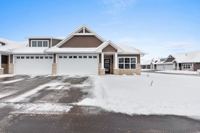 495 PAPERMILL CIRCLE, Kimberly, WI 54136