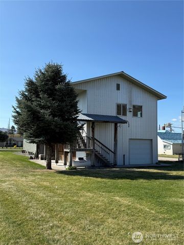 63 Shumway, Omak, WA 98841